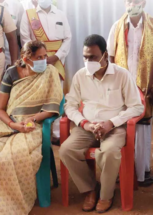  சிக்னல்  கலெக்டருக்குக் கிடைத்த கலைஞரின் புதையல்!
