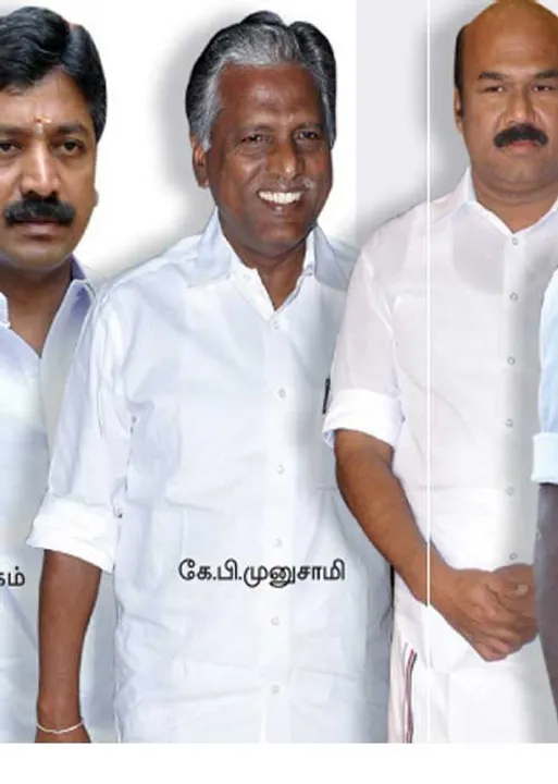  ராங்கால் மிரட்டி அனுப்பிய டெல்லி! பினாமிகளிடமிருந்து வெளிநாட்டுக்கு... சொத்துகளை இடம் மாற்றும் மாஜி மந்திரிகள்!
