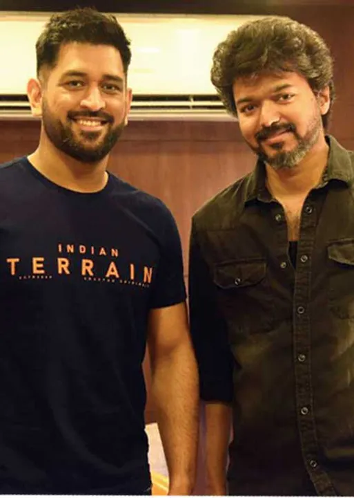  கிரிக்கெட் "தல' சினிமா "தள'