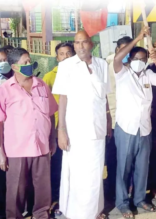  யார் துரோகி? கடலூர் அ.தி.மு.க. மல்லுக்கட்டு!