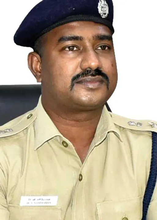  அதிரடி நடவடிக்கையில் அதிகாரி! டிரான்ஸ்பர் செய்யத் துடிக்கும் கிரிமினல்கள்!
