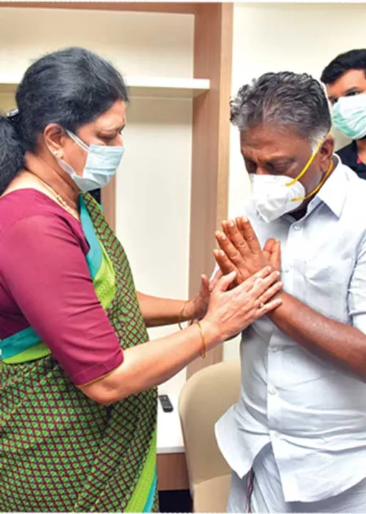  ராங்கால்! மரணத்திலும் அரசியல்! சசி வருகையால் ஷாக் ஆன எடப்பாடி!