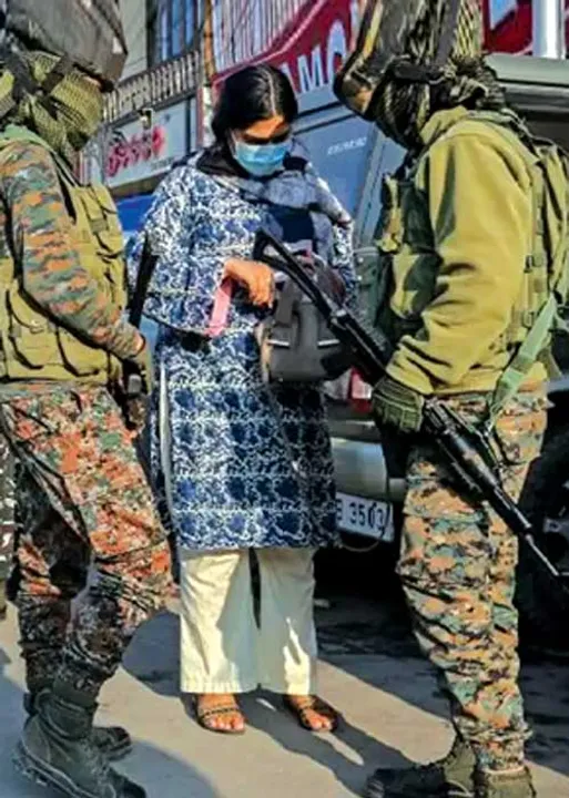  இதுதான் காஷ்மீர் நிலவரம்! -உண்மையை மறைக்கும் அமித்ஷா விசிட்!