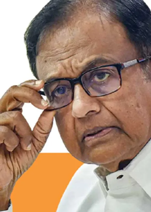  கட்சிக் கூட்டத்தில் கைகலப்பு! ப.சி.க்கு எதிராக வலுக்கும் எதிர்ப்பு!