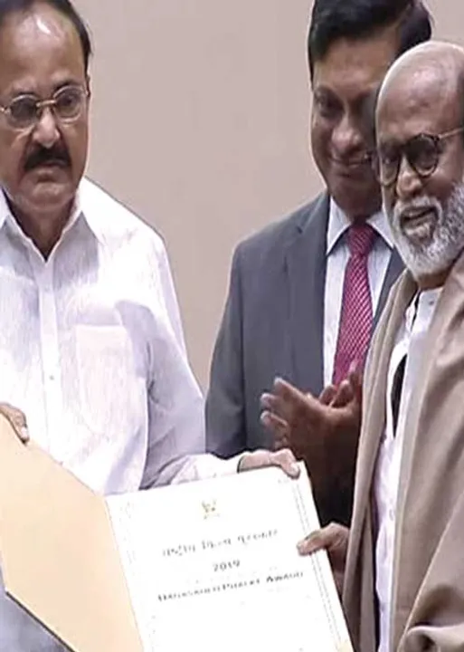  அண்ணாத்த வருகிறார் ஒத்திக்கோ ஒத்திக்கோ...' -திரைத்துறை முணுமுணுப்பு