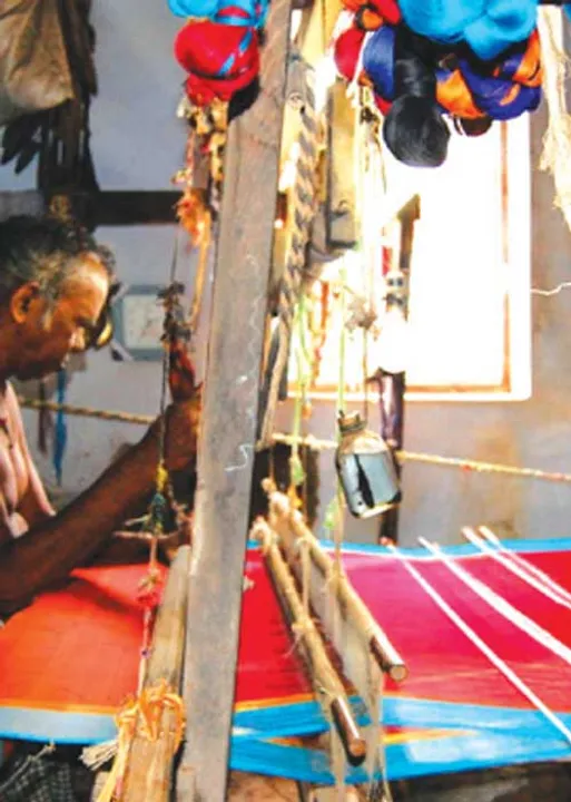  நாளுக்கு நாள் ஏறும் நூல் விலை! -நெசவுத் தொழிலை நசுக்கும் மோடி அரசு!