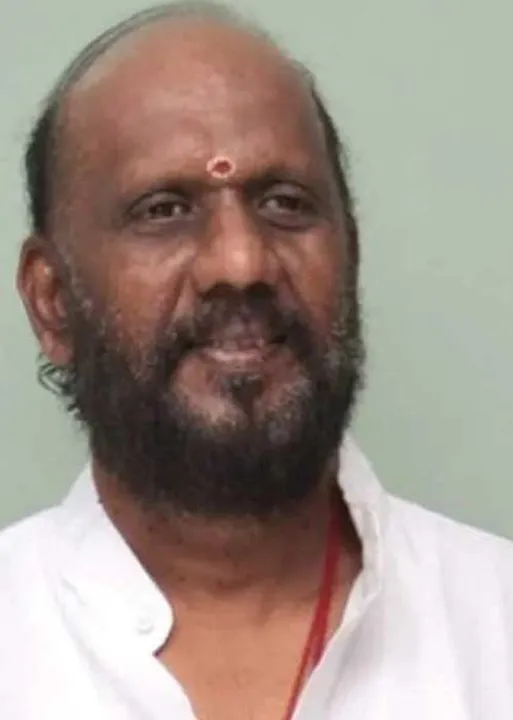  திரைப்பாட்டு நாயகரின் பாட்டுப் பயணம்! கவிஞர் தமிழ் அமுதன் திரைப்படப் பாடலாசிரியர் சங்கத் தலைவர்