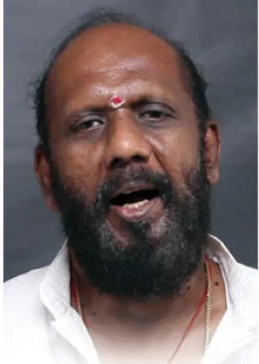  ஊரெல்லாம் உன் பாட்டுதான்...! - பாடலாசிரியர் வேல்முருகன்
