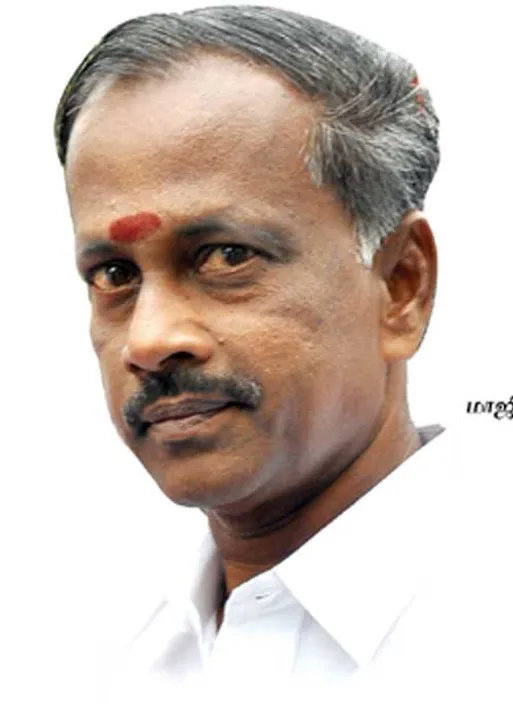  அமைச்சரிடம் சரணடைந்த மாஜியின் பஞ்சப் பாட்டு!