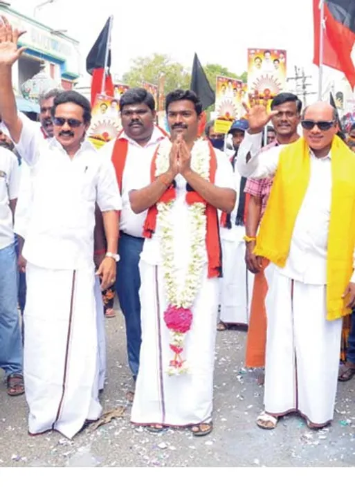 மேயர் -சேர்மன் -கவுன் சிலர் களநிலவரம்!