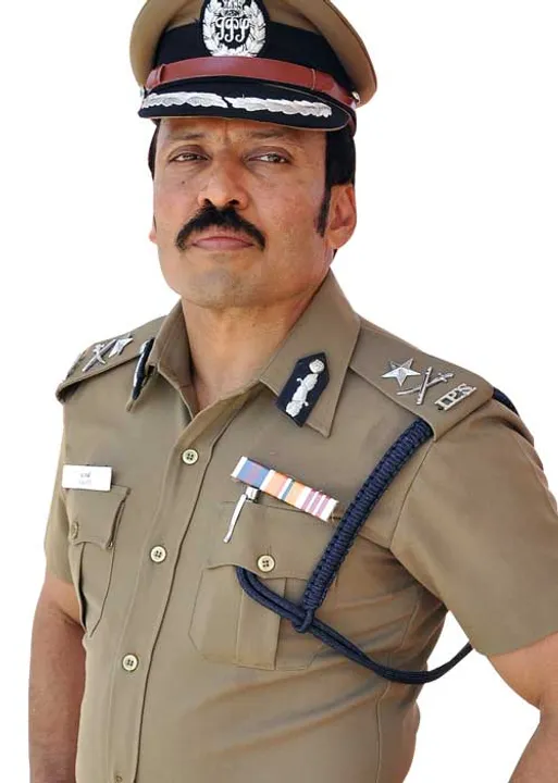  தப்பு செய்தீங்கன்னா தண்ணியில்லா காடுதான்... போலீஸாருக்கு எச்சரிக்கை விடுத்த கமிஷனர்..!