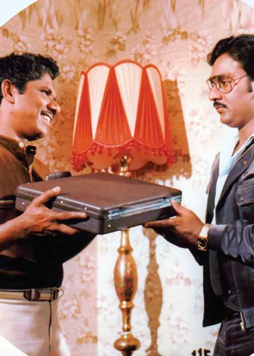  நினைவோ ஒரு பறவை மனோபாலா  (16)