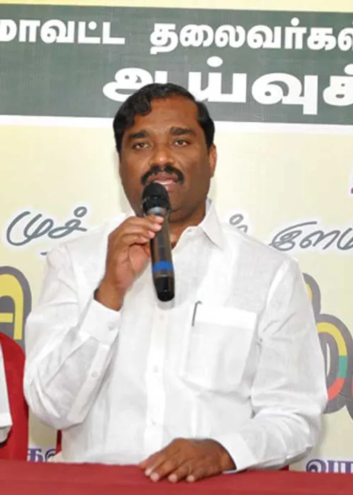  வேல்முருகனை ஓரங்கட்டும் தி.மு.க. மா.செ.க்கள்! கொந்தளிப்புக் கூட்டம்!