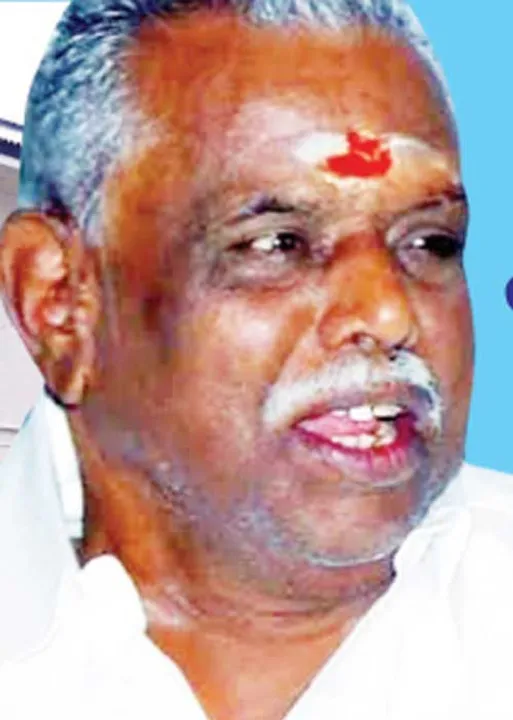  எடப்பாடி ஆதரவாளர்களுக்கு கரன்ஸி சேவை! - சோதனைக்கு ஆளான செய்யாதுரை!