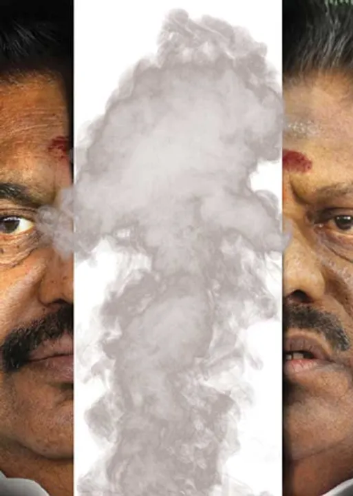  அ.தி.மு.க.வுக்குள் புகையும் நெருப்பு! -பகீர் தகவல்