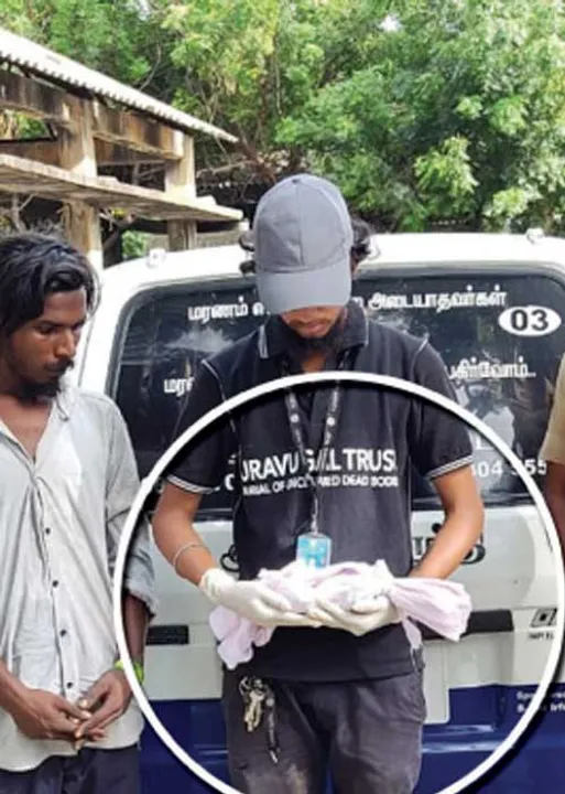  குப்பையில் சிசு பிணம்! போலீசாரின் மனிதாபிமானம்!