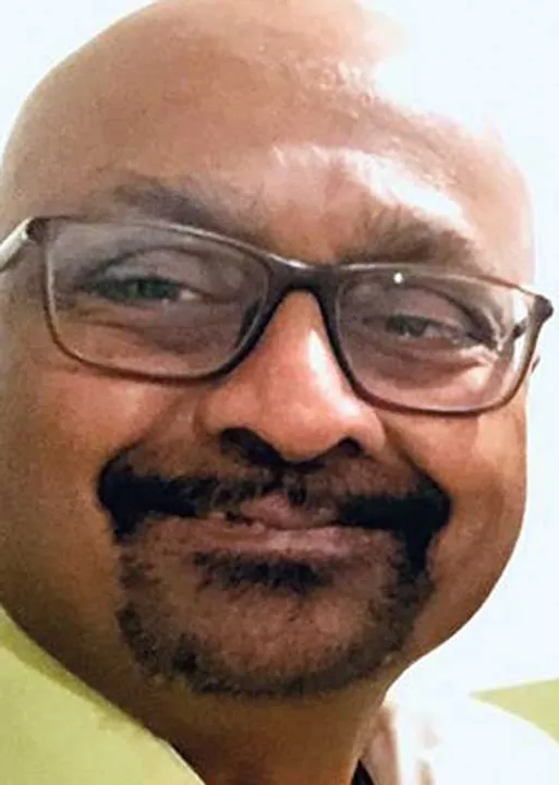  பாலியல் வழக்கு! பிரகாஷ் எம்.ஸ்வாமியைக் காப்பாற்றும் போலீசார்!