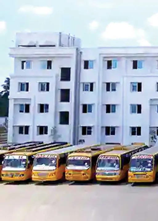 சக்தி பள்ளி ரவிக்குமாரின் படுபாதக வேலைகள்! -அம்பலப்படுத்தும் மக்கள்!