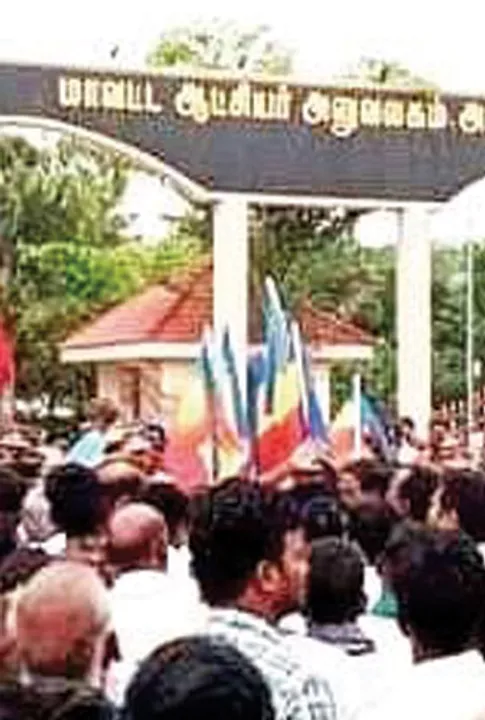  வட மாவட்டங்களில் சாதிக்கலவர ஆபத்து! -ரெட் அலர்ட் ரிப்போர்ட்!
