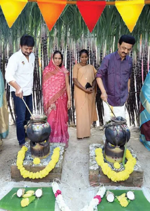  ராங்கால்- ஸ்டாலின் வைத்த திராவிடப் பொங்கல்! ராஜ்பவனைப் புறக்கணித்த தமிழ்நாடு!  எடப்பாடி V/s வாசன் -தொடங்கியது கூட்டணி மோதல்
