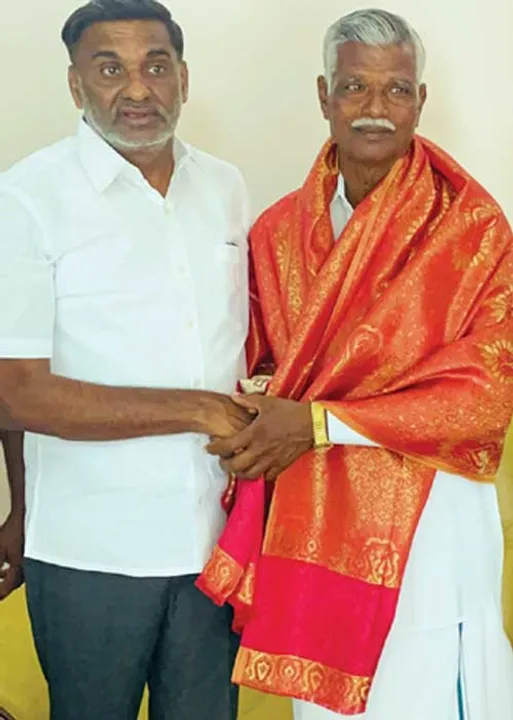  அ.தி.மு.க.வுக்கு தாவிய தி.மு.க. நிர்வாகி! -ஜோலார்பேட்டை திகு... திகு...!