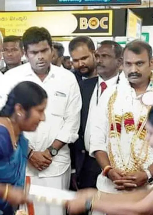  இலங்கையில் இந்திய அமைச்சர்கள்! - அரசியல் மூவ்!