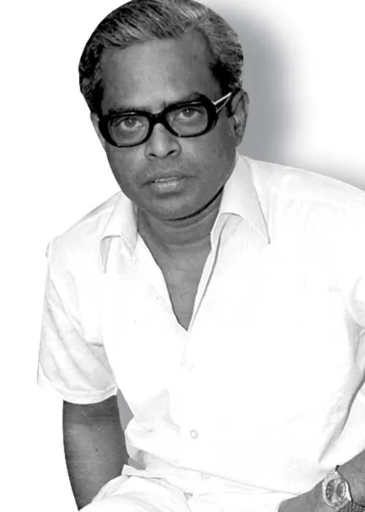  கருப்பு + சிவப்பு = புரட்சி! -திரைப்பட இயக்குநர் -வசனகர்த்தா லியாகத் அலிகான்  (5) 