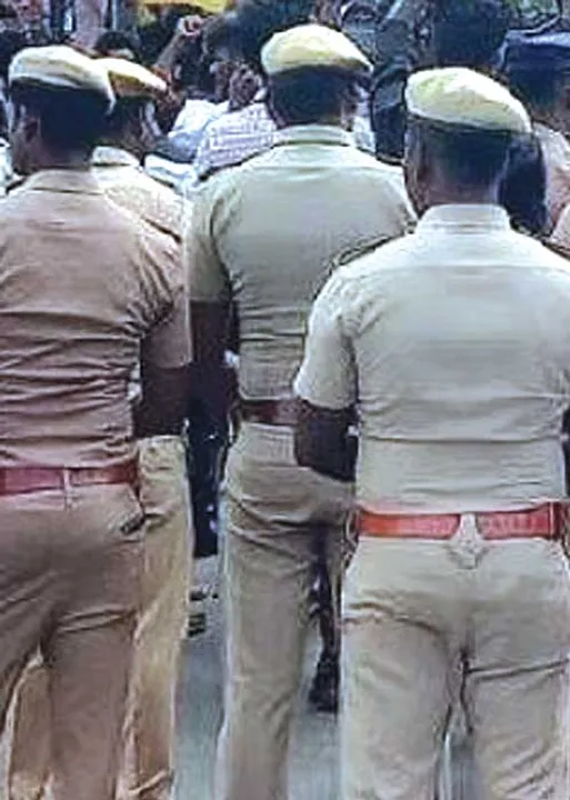  முதல்வர் உத்தரவு அலட்சியப்படுத்தும் அதிகாரிகள்! -காவலர்களின் குமுறல்!