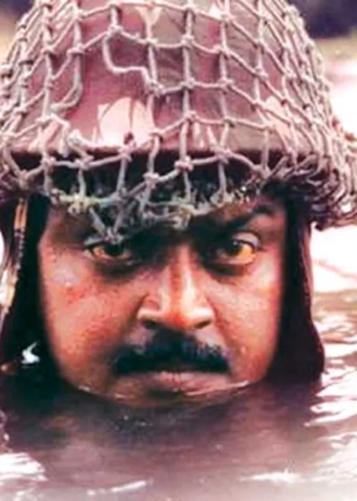  கருப்பு + சிவப்பு = புரட்சி! -திரைப்பட இயக்குநர் -வசனகர்த்தா லியாகத் அலிகான்  (49)