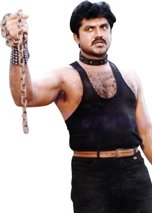  கருப்பு + சிவப்பு = புரட்சி! -திரைப்பட இயக்குநர் -வசனகர்த்தா லியாகத் அலிகான்  (51)