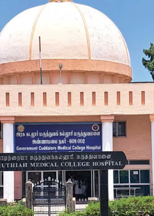  அரசு மருத்துவக் கல்லூரியில் தீண்டாமை! -மாணவர்கள் குற்றச்சாட்டு!