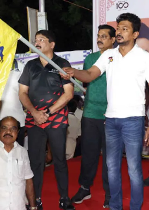  மாரத்தான் மா.சு. உலக சாதனையில் கலைஞர்!
