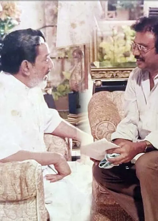  கருப்பு + சிவப்பு = புரட்சி! -திரைப்பட இயக்குநர் -வசனகர்த்தா லியாகத் அலிகான்  (69)