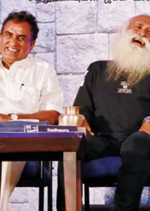  எடப்பாடியை மிரட்டும் வேலுமணி.. அ.தி.மு.க.வை உடைக்கும் ஈஷா!