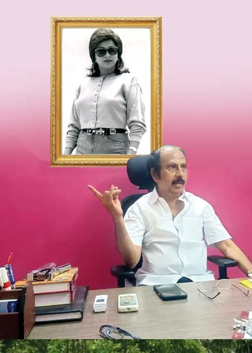  கருப்பு + சிவப்பு = புரட்சி! -திரைப்பட இயக்குநர் -வசனகர்த்தா லியாகத் அலிகான்  (81)