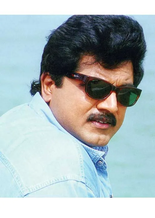  கருப்பு + சிவப்பு = புரட்சி! -திரைப்பட இயக்குநர் -வசனகர்த்தா லியாகத் அலிகான்  (83)