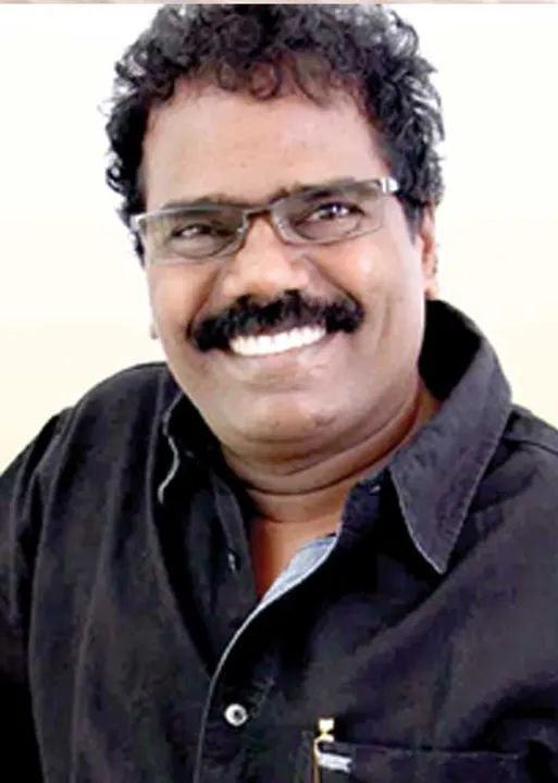  மீண்டும் உயிர்பெறும் வீரப்பன்! -இயக்குநர் தங்கர்பச்சான்