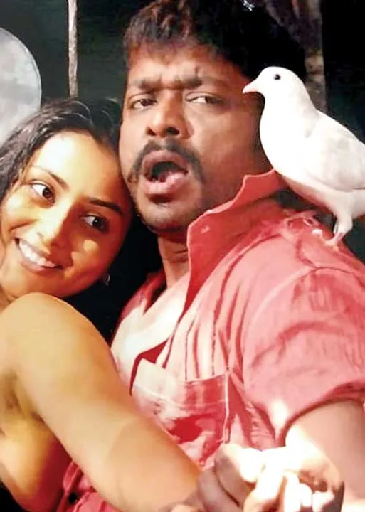  கருப்பு + சிவப்பு = புரட்சி! -திரைப்பட இயக்குநர் -வசனகர்த்தா லியாகத் அலிகான்  (92)