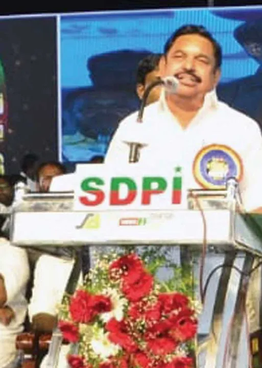  தவழ்ந்து தவழ்ந்து முதல்வரானேன்! எடப்பாடி ஒப்புதல்?