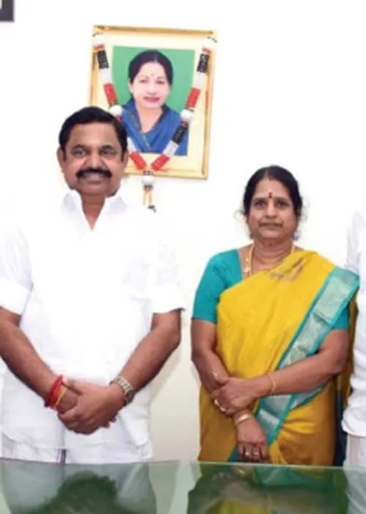  ஆபரேஷன் முக்குலத்தோர்”தொடங்கிய எடப்பாடி!
