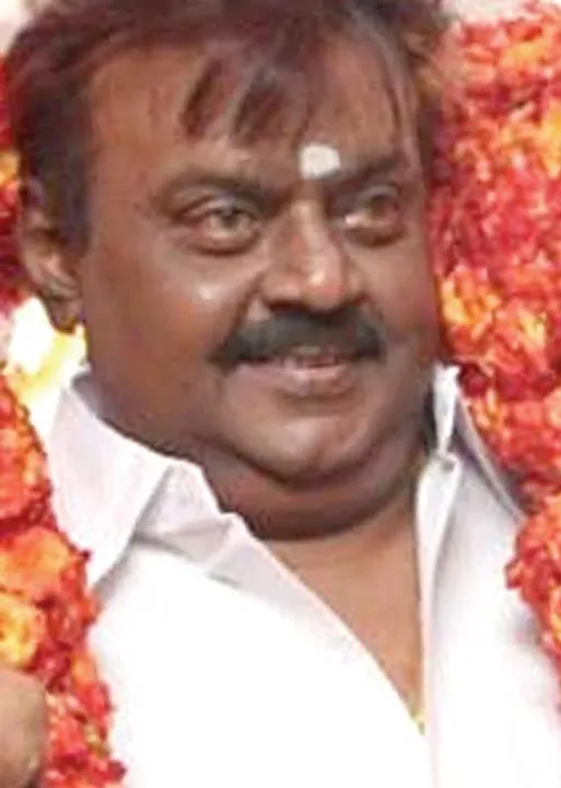  அந்த வானத்தைப் போல மனம்படைச்ச மன்னவனே.... -எஸ்.ராஜகுமாரன்