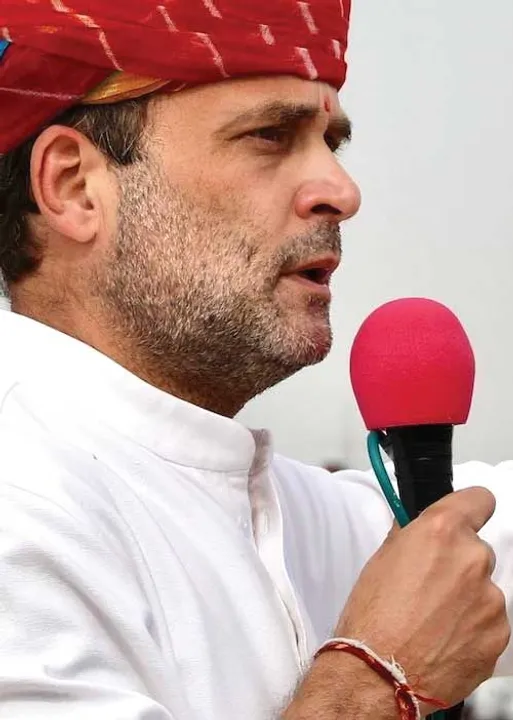  பெண்களுக்கு தலா ரூ.1 லட்சம்! ராகுல் அதிரடி!