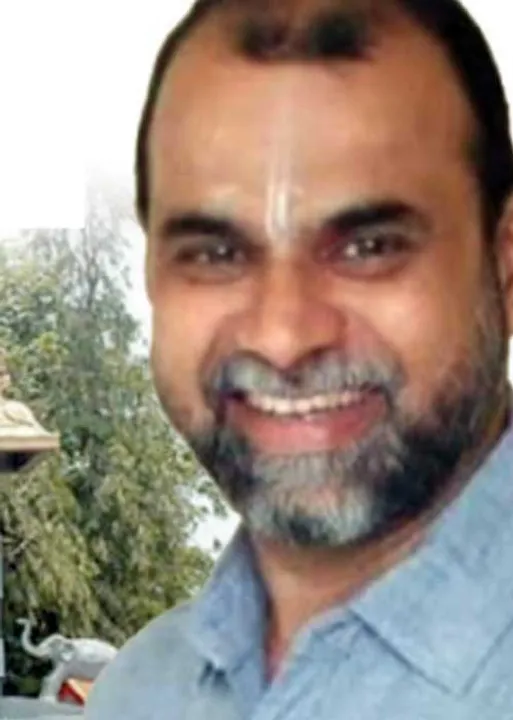  செக்ஸ் டார்ச்சர்! கல்லூரி முதல்வருக்கு எதிராகத் திரண்ட மாணவிகள்!