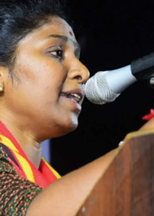  என் அப்பாவின் ஆசையை நிறைவேற்றுவேன்...! -வீரப்பன் மகள் வித்யா வீரப்பன்!