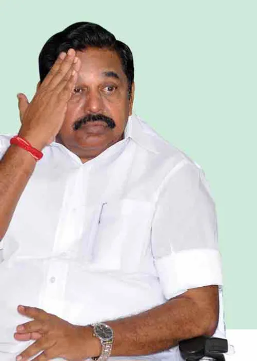  ராங்கால் -  அப்செட்டில் எடப்பாடி!
