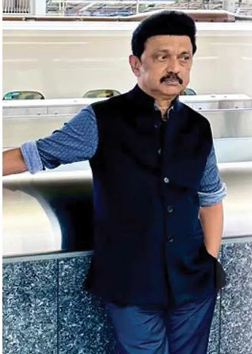  வெளிநாட்டு பயணத்தில் முதல்வர்! சிக்கலில் சீனியர் அமைச்சர்கள்!