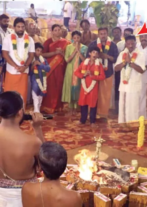  இ.பி.எஸ் .ஸை வீழ்த்த ஓ.பி.எஸ். யாகம்!