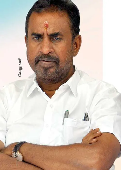  வேலுமணி மீது பாய்ந்த தமிழக அரசு!