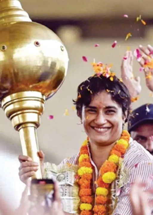  குமுறும் காங்கிரஸ்! கொண்டாட்டத்தில் பா.ஜ.க.! -ஹரியானா, ஜம்மு-காஷ்மீர் தேர்தல் முடிவுகள்!