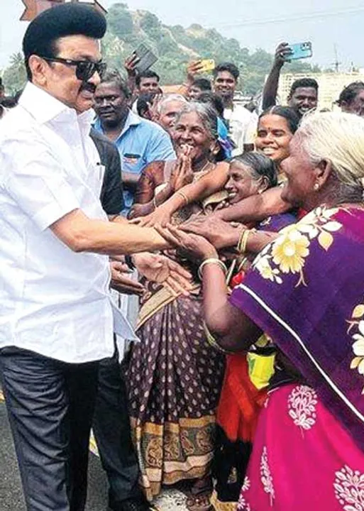  விஜய் வருகையால் வேகம் எடுத்த தி.மு.க. - அமைச்சர்களுக்கு மார்க் போடும் ஸ்டாலின்!
